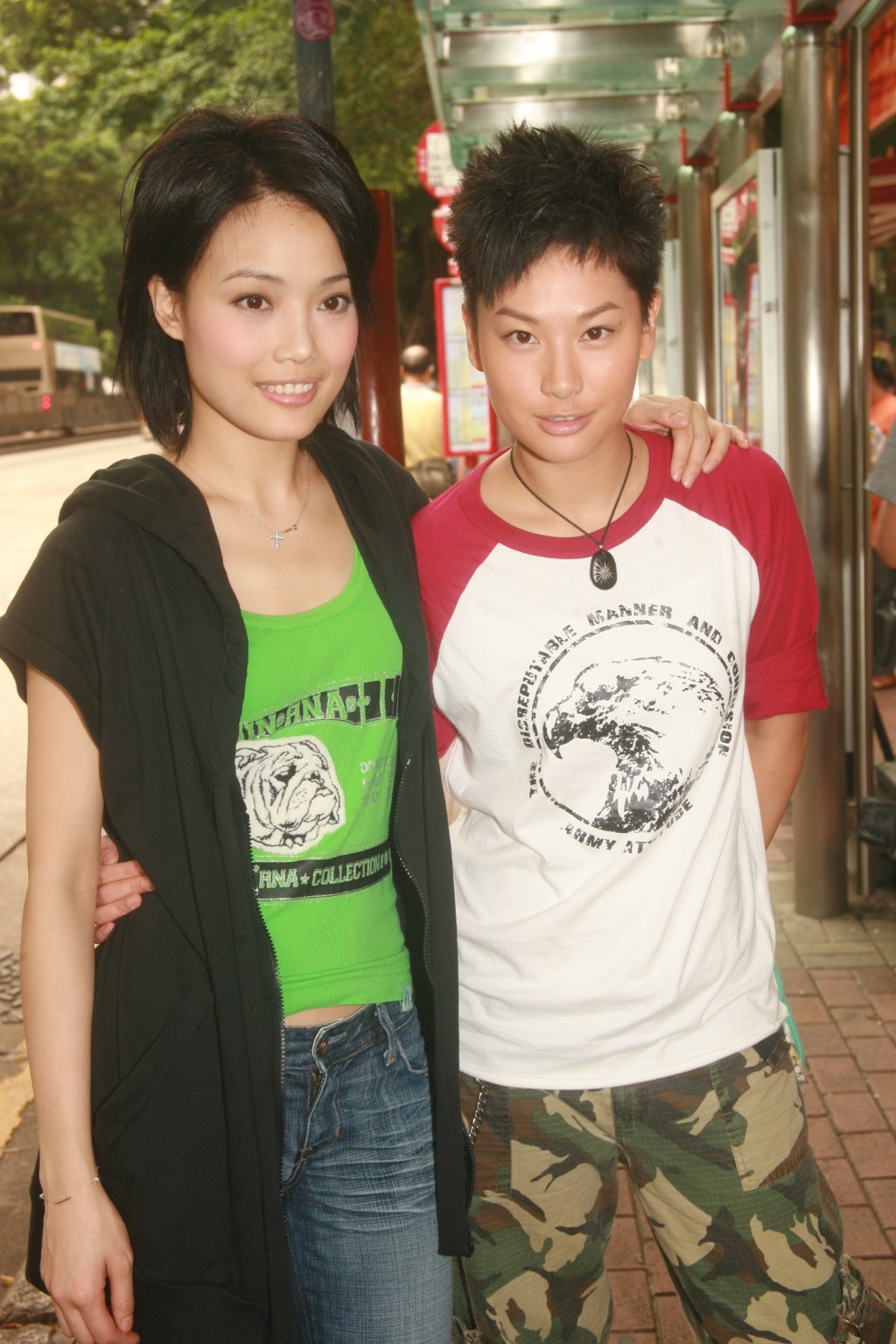 徐子珊個樣仲好師奶！